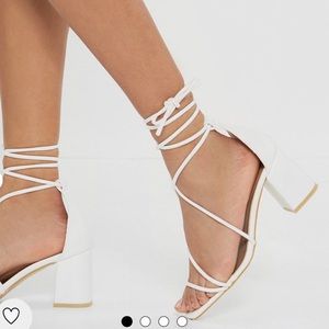 Nasty Gal - Strappy lace up block heel sandal